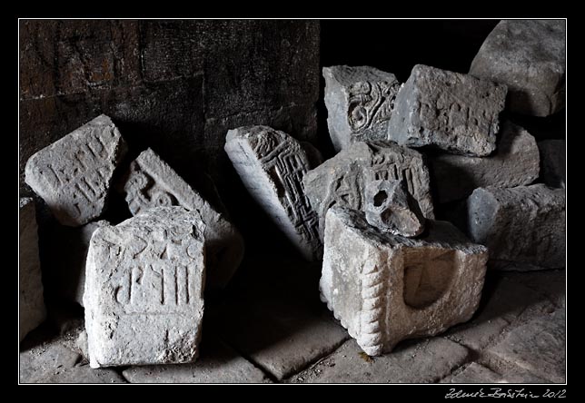 Armenia - Khndzoresk - old Khndzoresk - the church