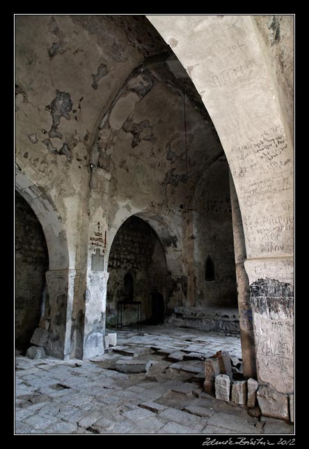 Armenia - Khndzoresk - old Khndzoresk - the church