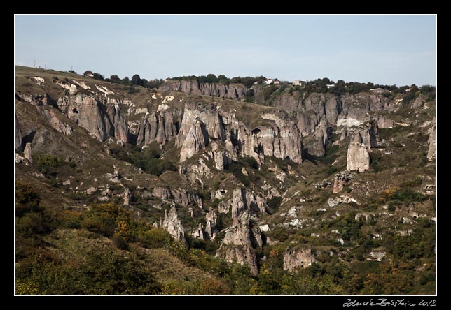 Armenia - Khndzoresk - old Khndzoresk