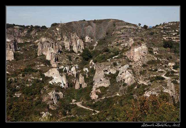 Armenia - Khndzoresk - old Khndzoresk