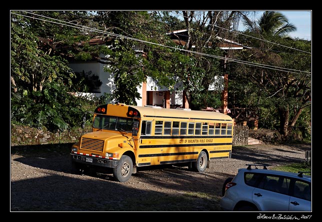Costa Rica - Rincn de la Vieja - school bus