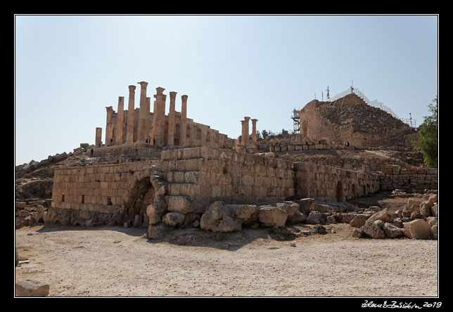 Jerash (Jarash) - Temple of Zeus and South Theatre