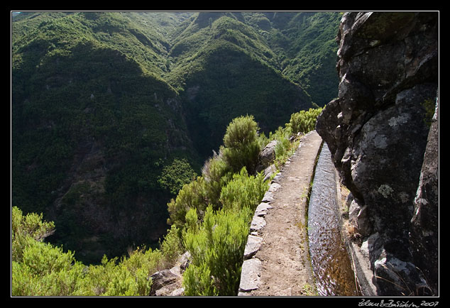 Levada da Rocha Vermelha