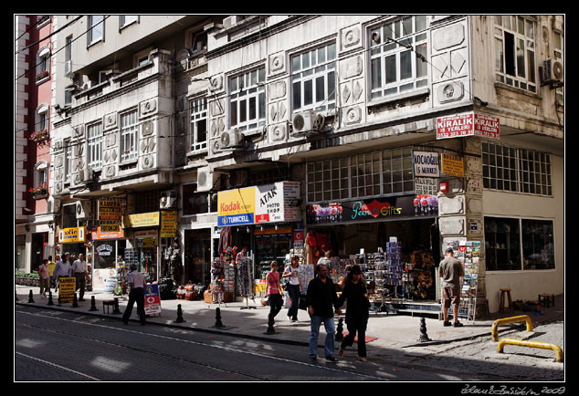 Istanbul  - Hdavendigar Caddesi