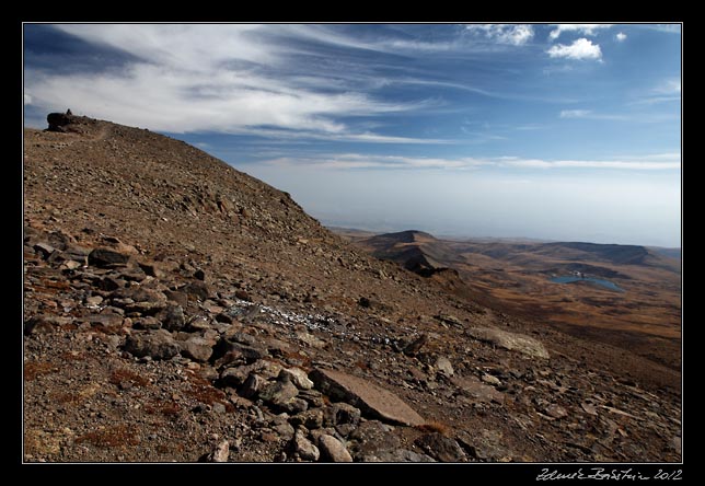 Armenia - Aragats - South summit and Kari Lich