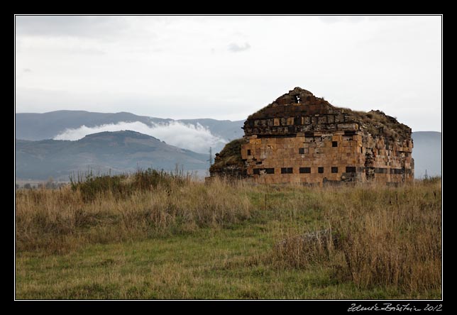 Armenia - Loriberd - inside the fortress