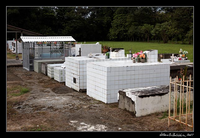 Costa Rica - Pacific coast - cemetery