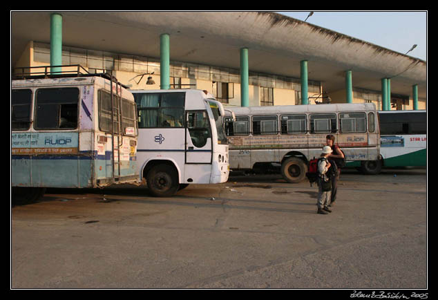 Udaipur bus station