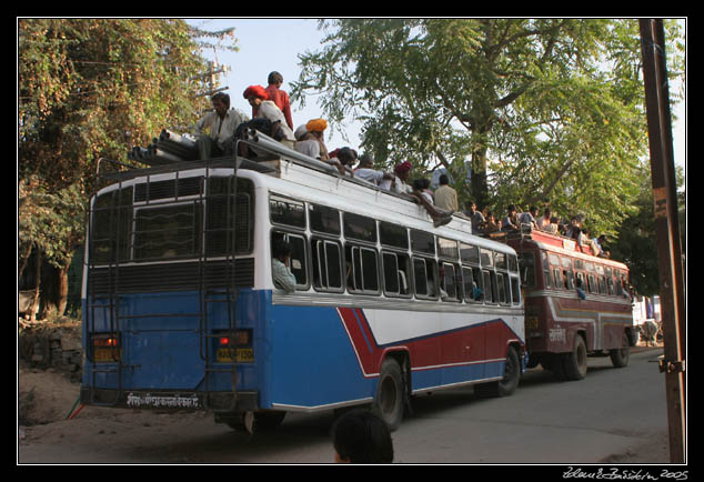 local buses in Chittaurgarh