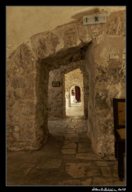 Madaba - St. John the Baptist Church - catacombs