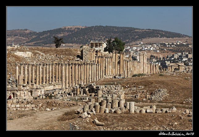 Jerash (Jarash) - Colonnaded street