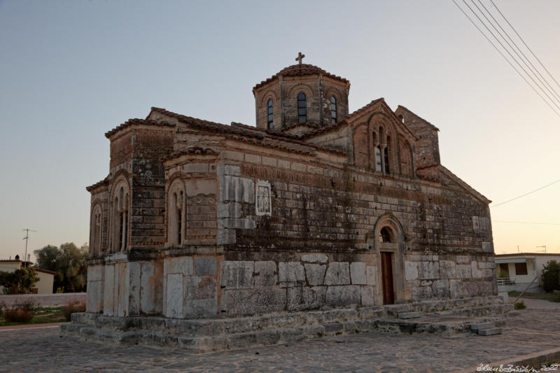 Agia Triada - Koimisi Theotokos church