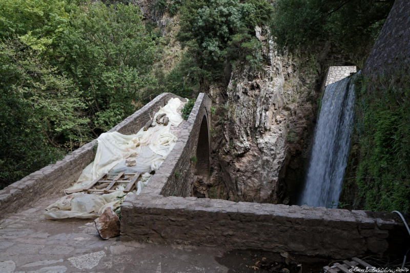 Portaikos valley - Gephyri Tes Palaiokaryas