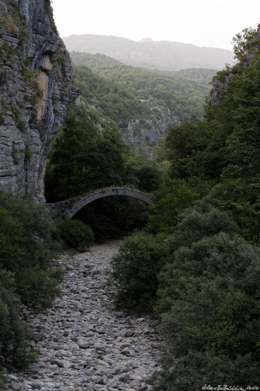 Pindos - Zagorochoria - Bridge of Lazaridis (Kontodimou)