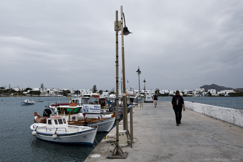 Milos - northeast - Pollonia