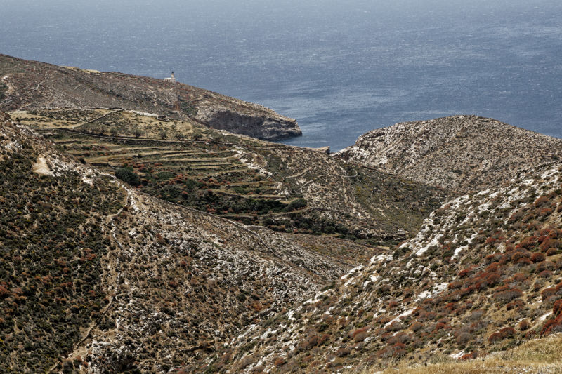 Folegandros - west - Aspropounta lighthouse
