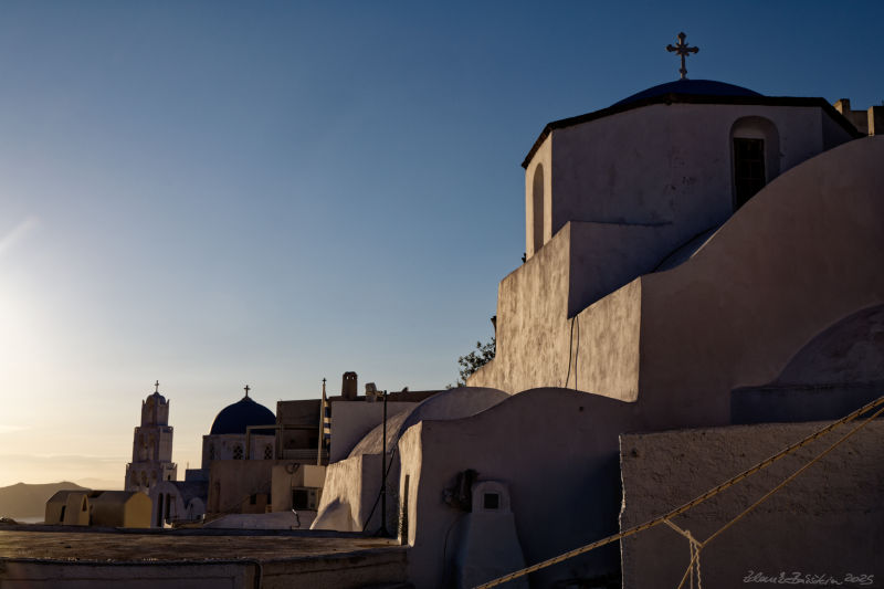 Thera (Santorini) - Pyrgos Kallistis -