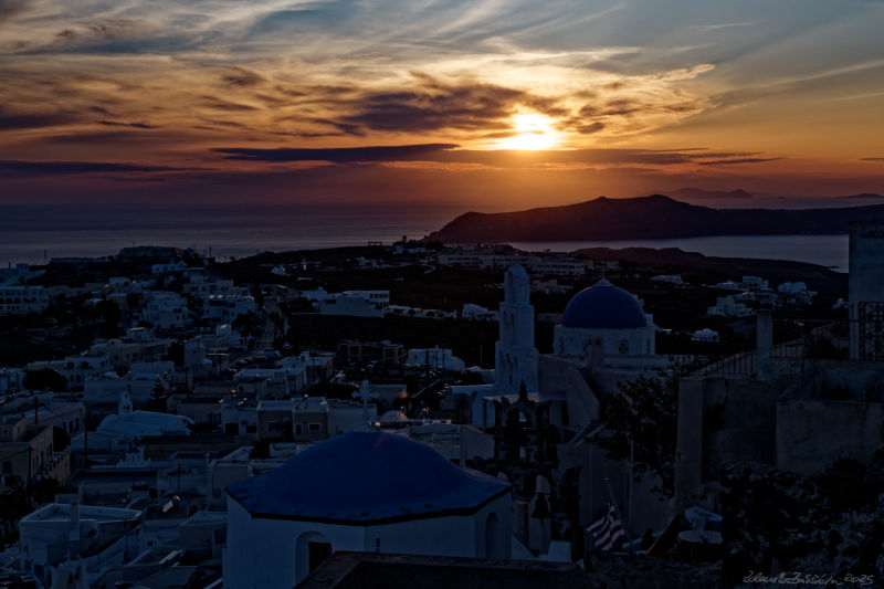 Thera (Santorini) - Pyrgos Kallistis -