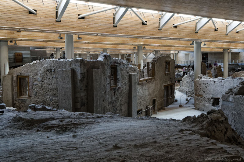 Thera (Santorini) - Akrotiri - ancient Akrotiri