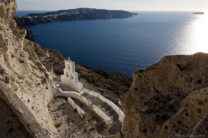 Thera (Santorini) - Megalochori - Agios Nikolaos