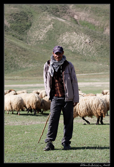 Turkey - Ahlat area - Nemrut Daği, a shepherd