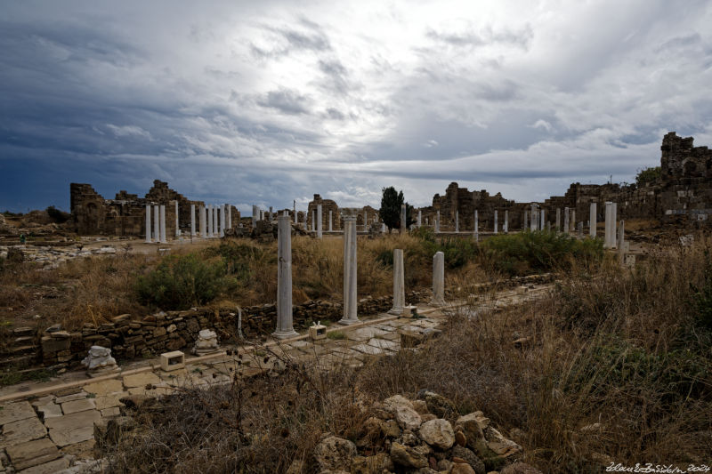 Side - Gymnasium complex