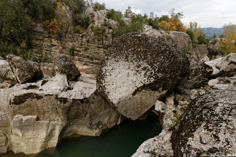 Kprl Canyon - natural bridge