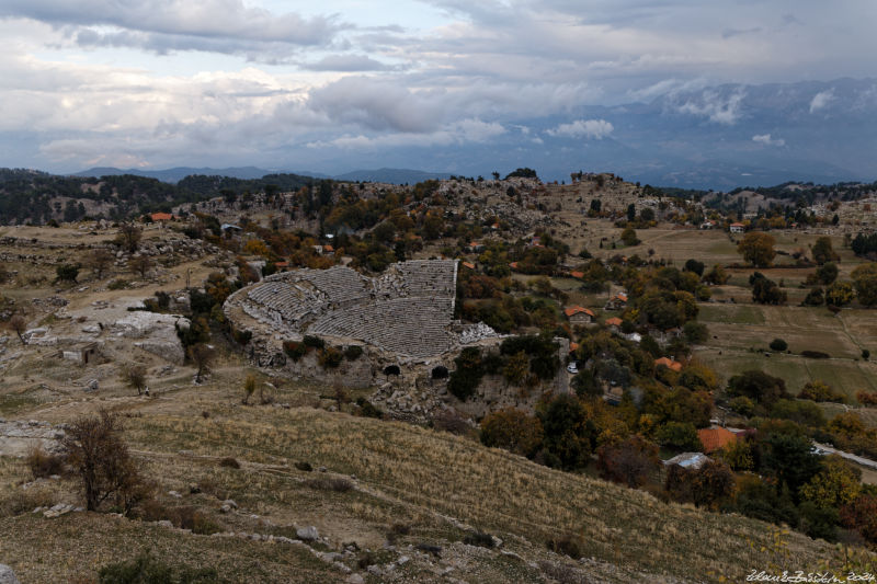 Altinkaya - Selge - Roman theatre