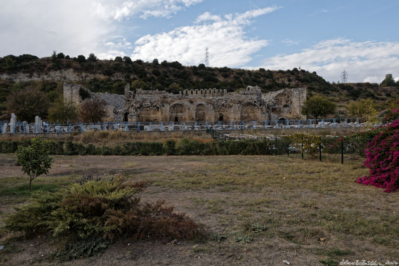 Perge - Theatre