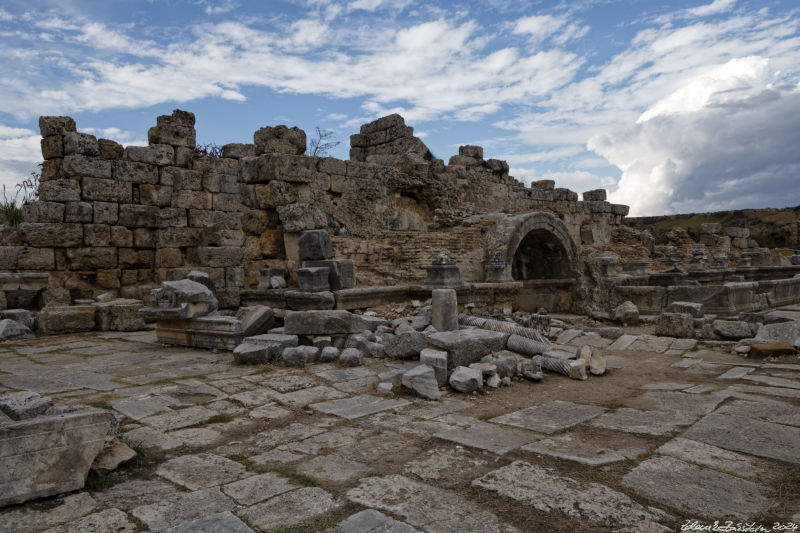 Perge - Nymphaeum