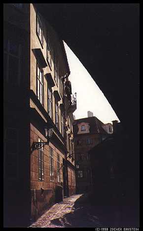 Praha, Mal Strana, VII.1997. Praktica, Prakticar 28-200